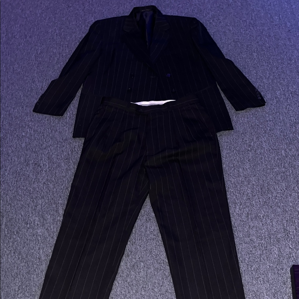 Richard Harris Men’s Pinstripe Suit Set